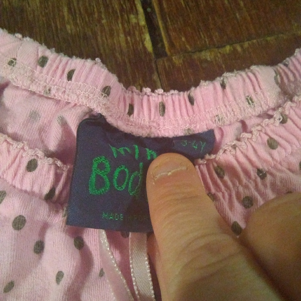 Mini Boden size 2-3 pink polka dot top - Picture 3 of 3
